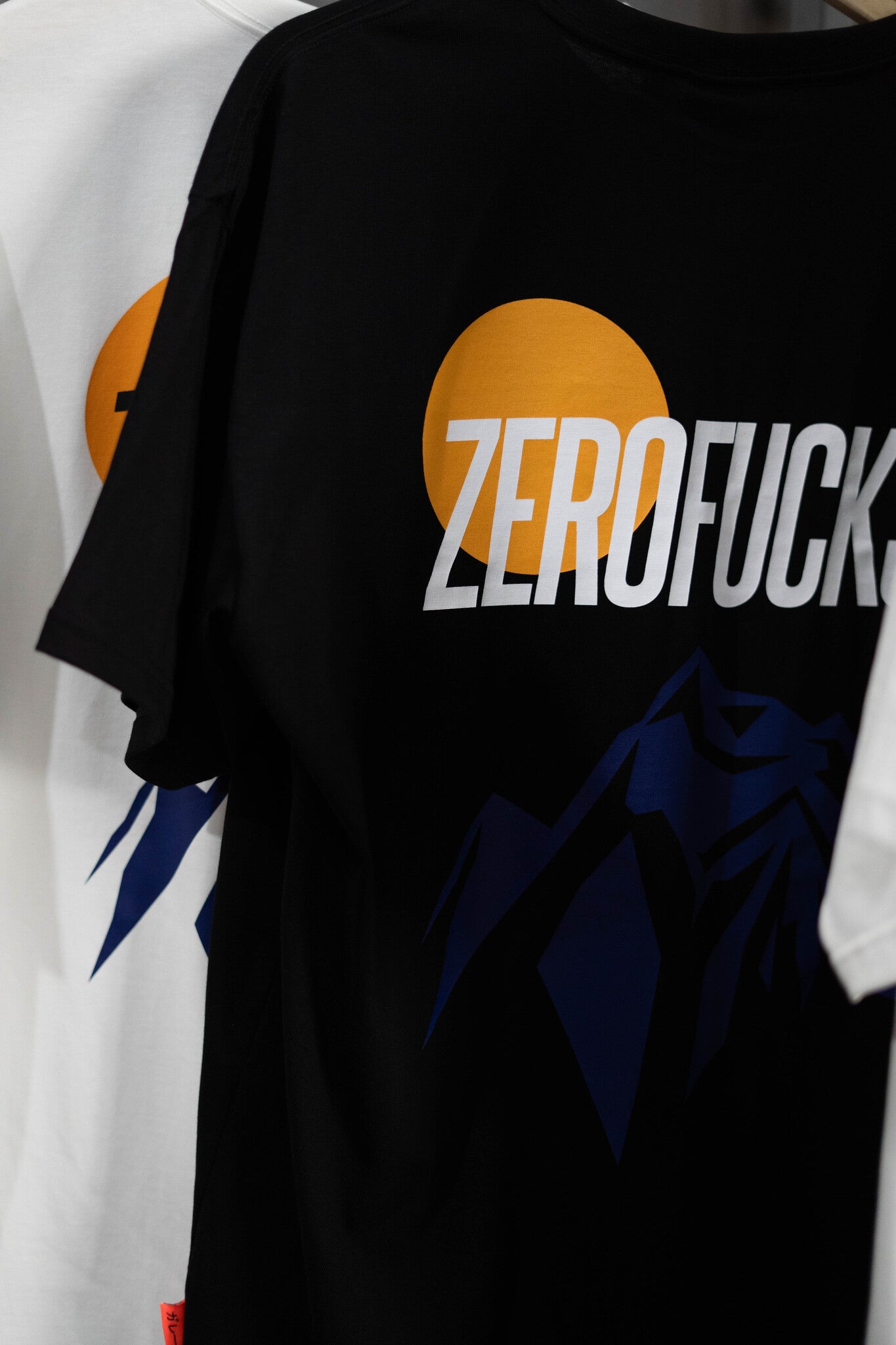 T-shirt Zerofucks - Mountain Orange