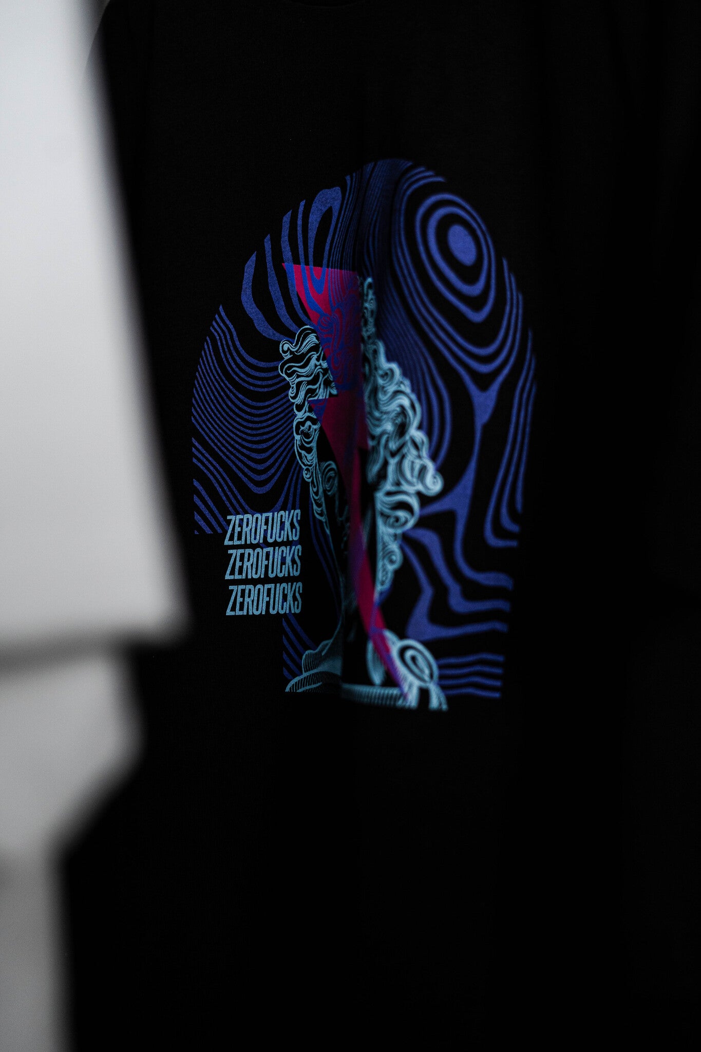 T-shirt Zerofucks Ladystrike