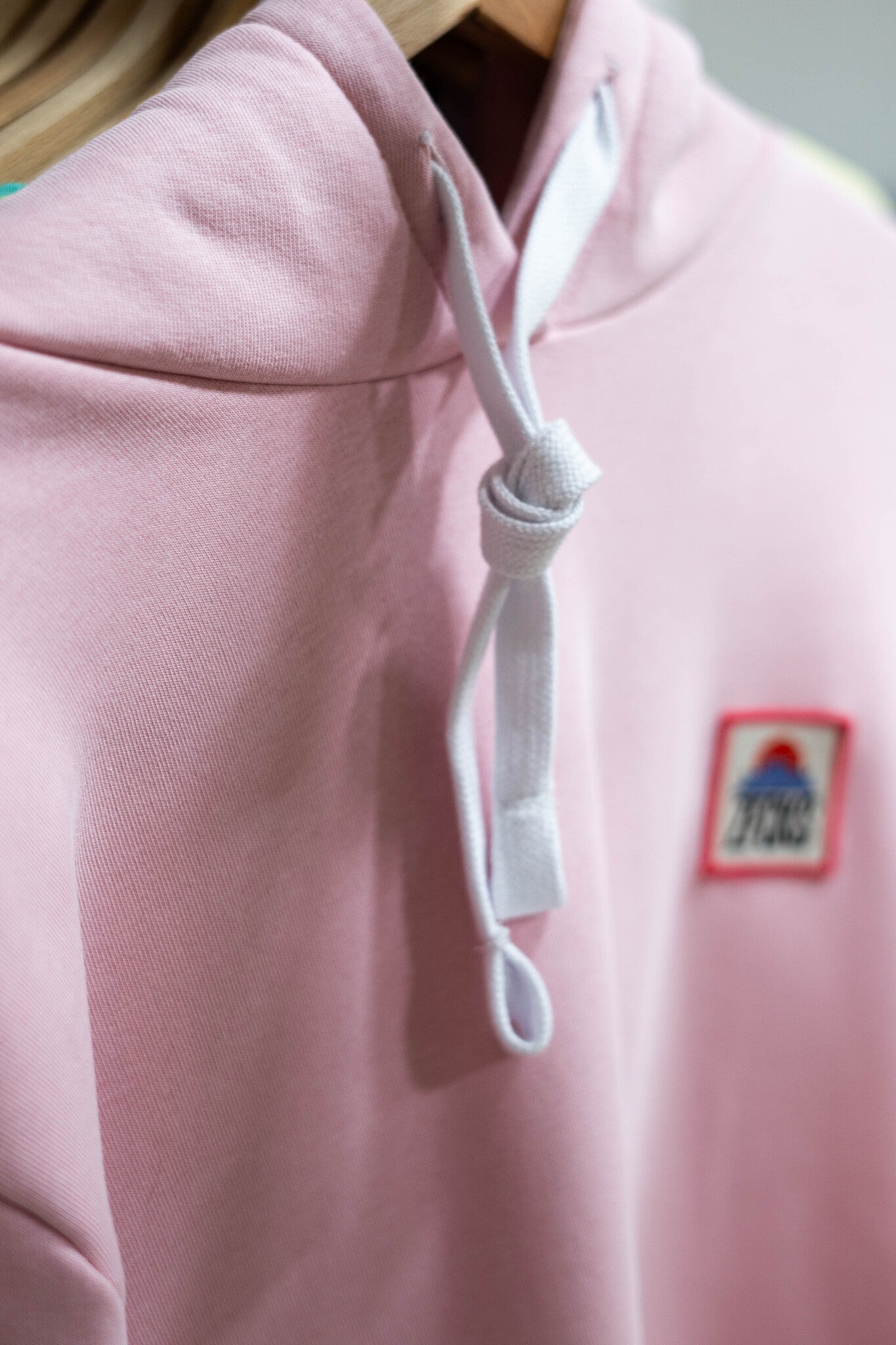 Relaxed Hoodie Mountain Red Patch